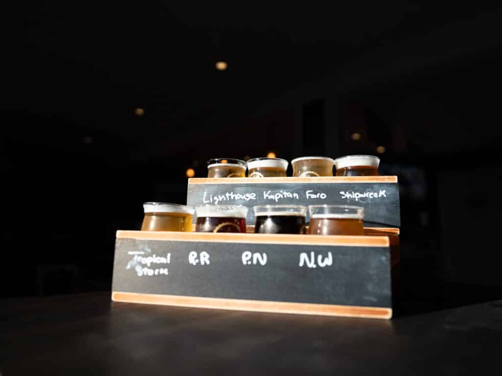 The flights are well-poured and always labelled, so you can taste your way through their taps.