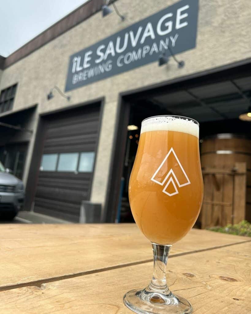 Photo credit: @ilesauvagebrewing on Instagram